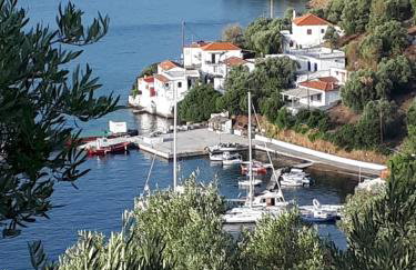 Vakantiehuisje Eione op het eiland Paleo Trikeri - Photo 24