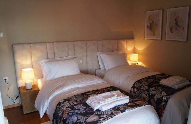 Daphne Luxury Apartment - Photo 6