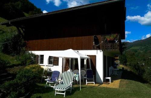 CHALET AVEC VUE DEGAGEE - SAINT JEAN D'AULPS - 8 PERSONNES - MOUILLETTES - Foto 15