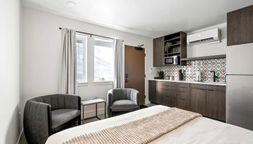 Kerns Studio - Near Coffee Dining & Transit - Photo 4