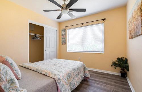 Vacation House with Heated Pool in Bradenton! - Foto 16