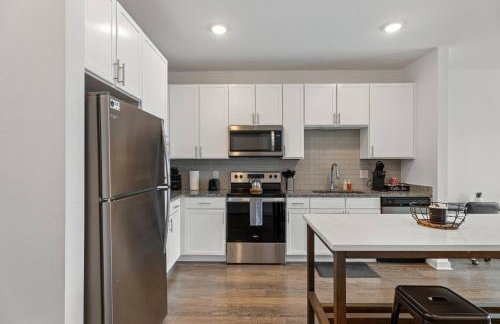 Cozy 1 BR Apt |King Bed| Pool |Gym| Close 2 Beach. - Foto 21