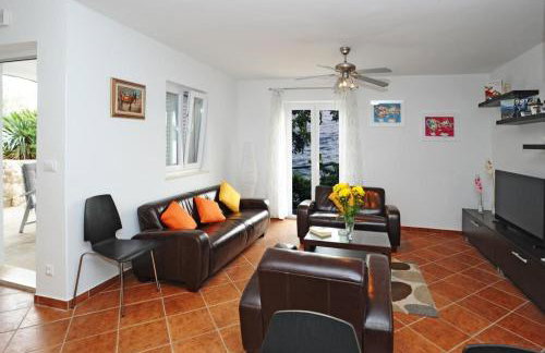 Holiday Home Odiseja - Photo 13