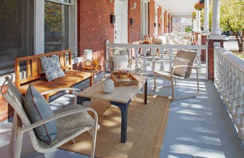 414B Waldburg st · 2 Bedroom Oasis near Forsyth Park - Foto 14