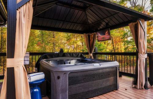 Keener Hollow Family Retreat Hot Tub Sauna Near Pigeon Forge - Photo 21