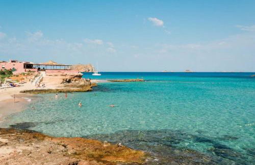 Exclusive Luxury Villa with Stunning Sea Views - Foto 24