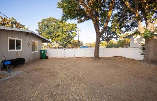 15 min to JT Park Hot Tub Cute Design Full Kitchen - Foto 24