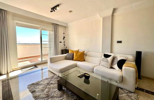 Moderno apartamento con preciosas vistas al mar en urbanización con piscina - Rio Real 11 2G - Foto 12
