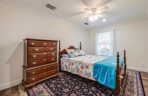 Pool and Home Theater Lighthouse Point Home! - Foto 18