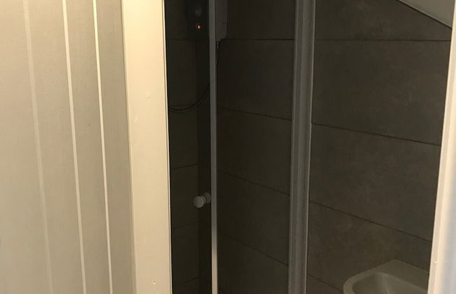 Self Contained Studio - Foto 8