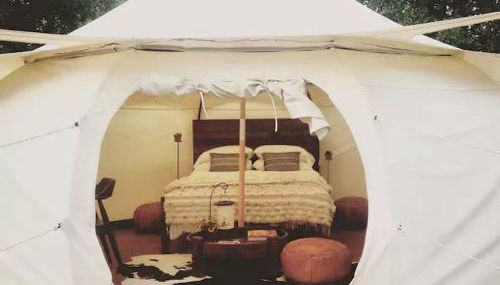 Charming Couples' Bell Tent Rental with Air Conditioning in Texas Hill Country - Photo 4