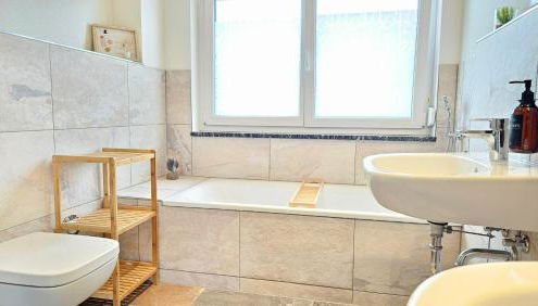 Weil am Rhein I Design I Klimaanlage I Balkon I Boxspring I Nespresso - Foto 2