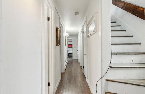 Serene Architect-Designed Vermont Chalet home - Foto 27