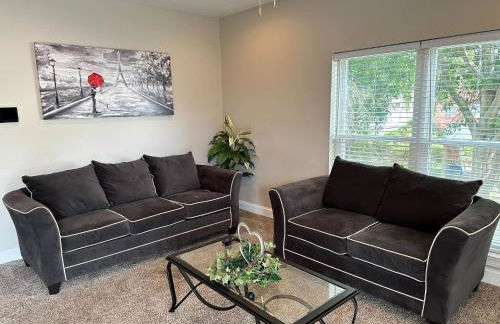 Bright & Cozy Dual Apartments in Moss Point -AB- - Foto 31