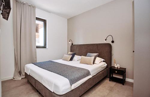 SOL luxury residence near the beach with shared heated pool - Foto 15