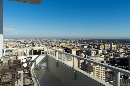 Photo 2 - Apartamento de 3 habitaciones en Los Ángeles con piscina, 130 m², 3 bedrooms