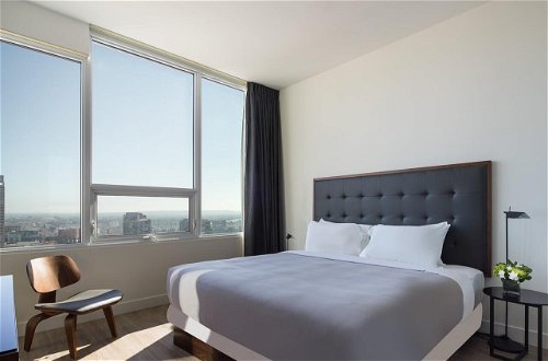 Photo 8 - Apartamento de 3 habitaciones en Los Ángeles con piscina, 130 m², 3 bedrooms