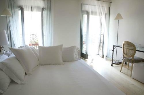 Photo 17 - Milano Suites