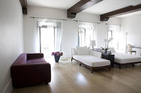Photo 24 - Milano Suites
