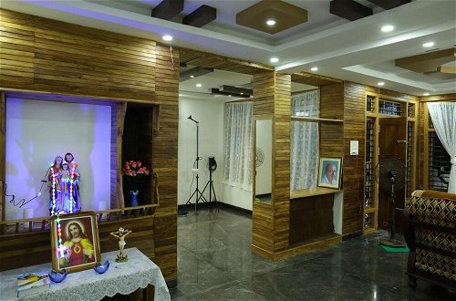 Photo 15 - Thodupuzha 4-bhk Luxury Home awy From Home