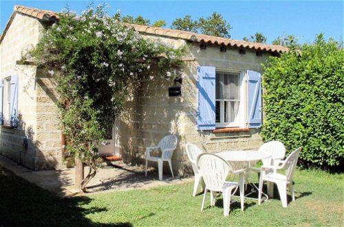 Photo 14 - Casa de 2 habitaciones en Arles con piscina y terraza, 35 m², 2 bedrooms