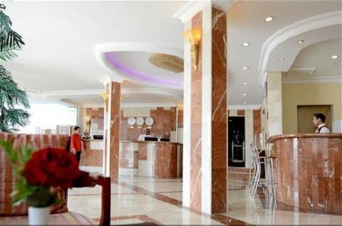 Photo 5 - Boudl Corniche Hotel