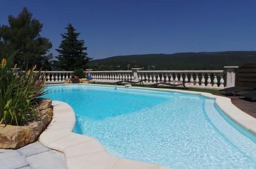 Foto 20 - Apartamento en Garéoult con piscina y vistas al jardín