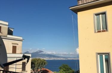 Photo 21 - Maison en Naples avec jardin et vues à la mer