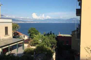 Photo 22 - Maison en Naples avec jardin et vues à la mer