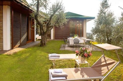 Foto 19 - Villa a Sale Marasino con piscina privata e vista lago