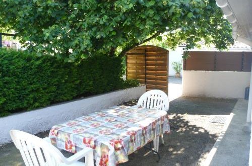 Photo 7 - House in Tarascon-sur-Ariège with garden and garden view