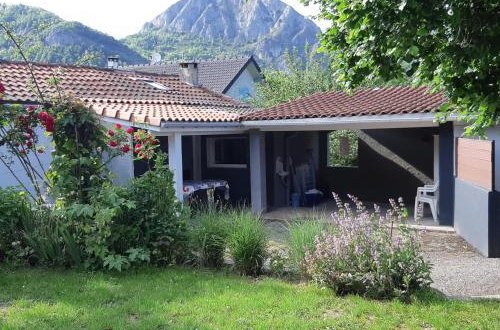 Photo 2 - House in Tarascon-sur-Ariège with garden and garden view