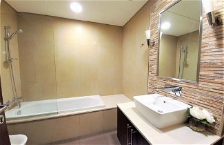 Photo 1 - Stunning 2bedroom in Burj Daman Difc