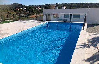 Foto 1 - Vivenda em Caldas da Rainha com piscina privada e vista para a piscina
