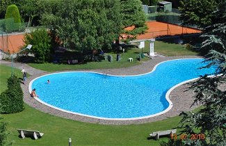 Photo 1 - Apartment in Sirmione with private pool