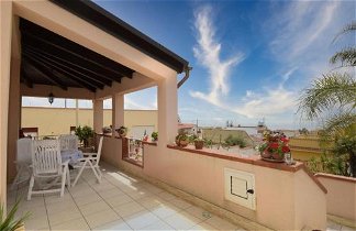 Foto 1 - Apartamento en Castelvetrano con terraza y vistas al mar