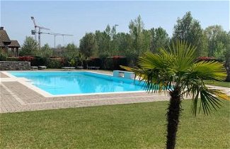 Foto 1 - Apartment in Desenzano del Garda with private pool