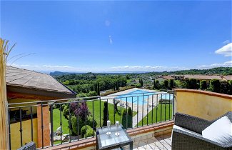 Photo 1 - Appartement en Puegnago del Garda avec piscine et vue sur le lac