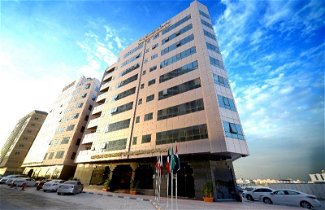 Photo 1 - Emirates Stars Hotel Apartments Sharjah