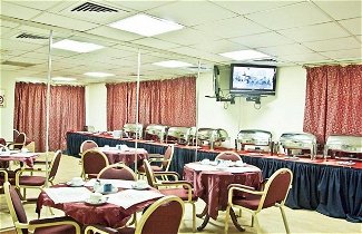 Photo 1 - Ramee Guestline Hotel Apartment 2
