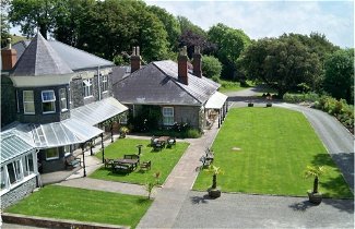 Photo 1 - Broadway Country House