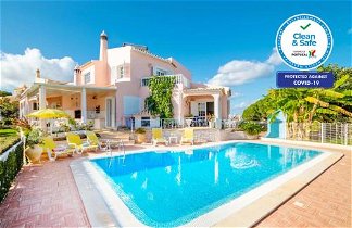 Photo 1 - Villa in Albufeira with private pool and pool view