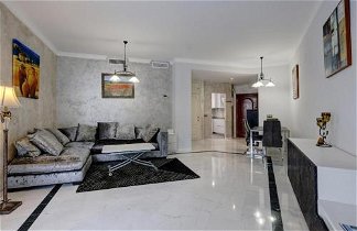Photo 1 - Apartment in Marbella with swimming pool and garden view