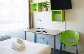 Photo 1 - Aparthotel in Marseille with terrace