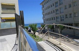 Photo 1 - Apartment in Zarauz with garden and sea view