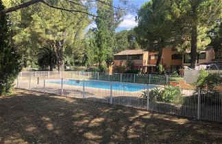 Photo 3 - Appartement en Arles avec piscine privée et vue sur le lac