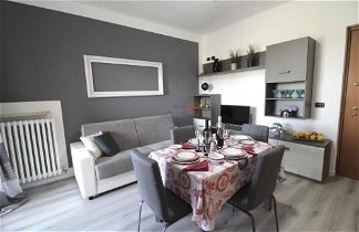 Photo 1 - Apartment in Peschiera del Garda with terrace