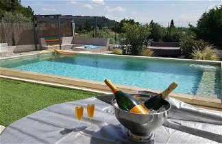 Foto 1 - Apartamento en Villeneuve-lès-Avignon con piscina privada