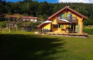 Photo 1 - Chalet in Saint-Maurice-sur-Moselle with garden and garden view