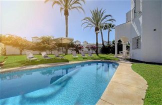 Foto 1 - Villa a Marbella con piscina privata